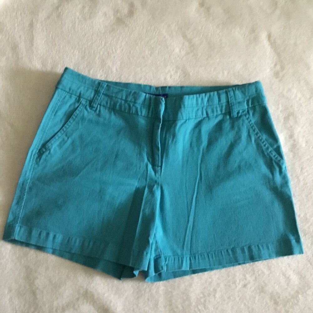 Simply Styled Light Blue Mid-Rise Flat Front Shorts Size 10